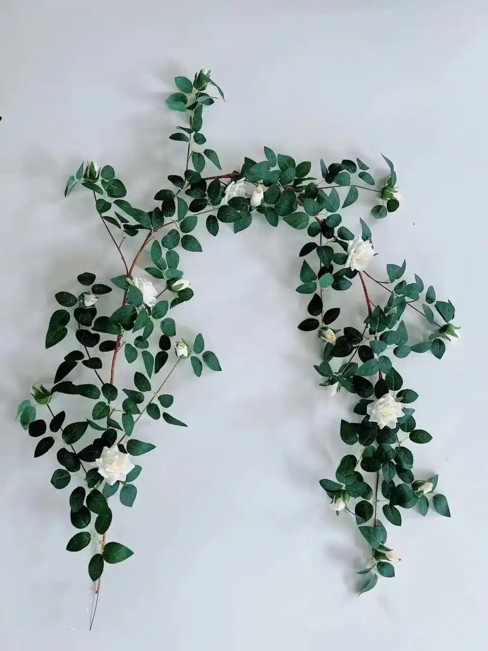 IVORY-SPRAY-ROSE-GARLAND