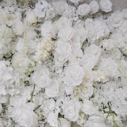 White Luxury Pocket Flower Garland 1